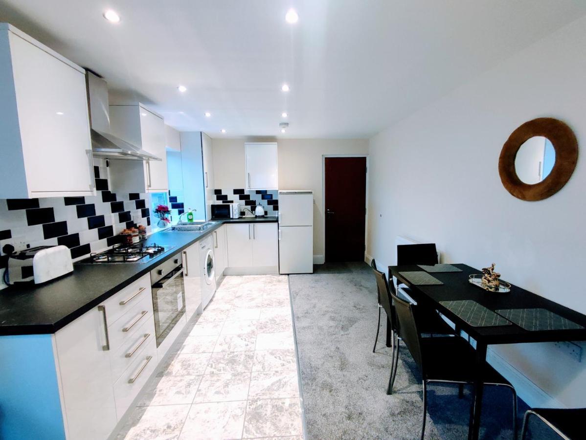 Crystal Suite 2 -Free Private Parking North Shields Extérieur photo