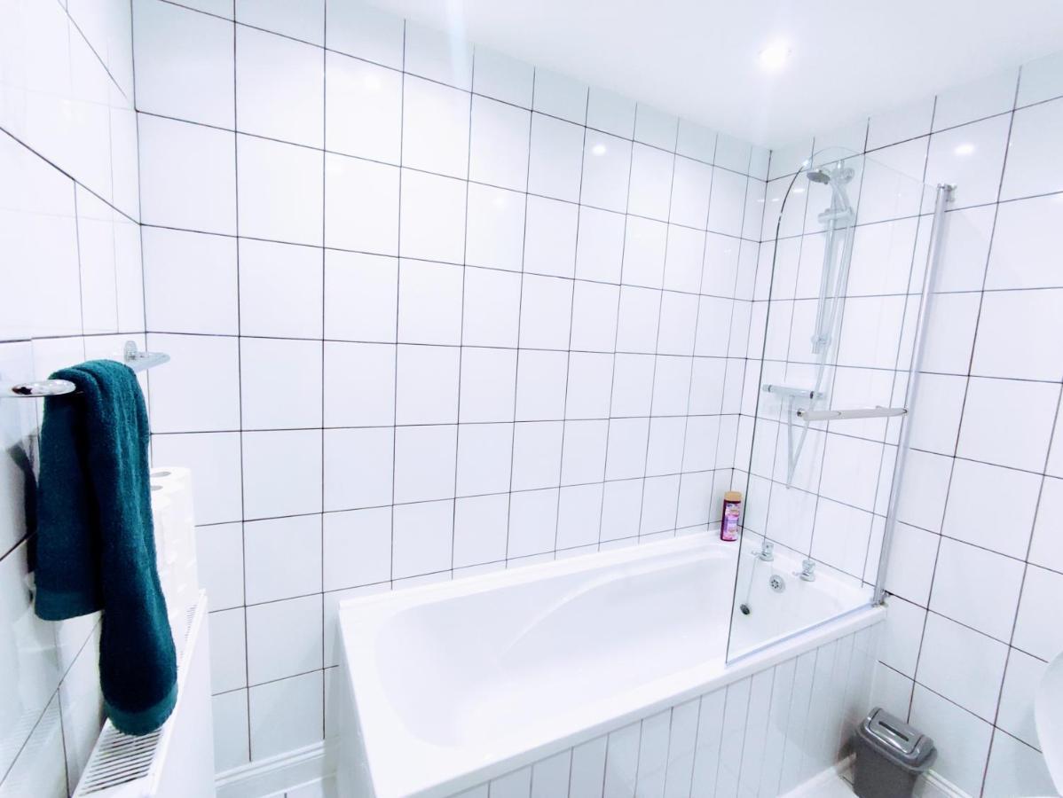 Crystal Suite 2 -Free Private Parking North Shields Extérieur photo